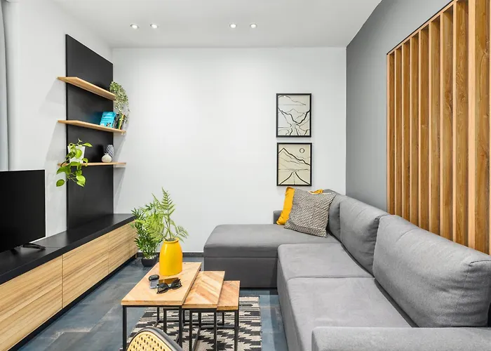 Elite Central Apartments By Binobi!